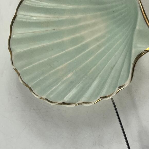 Vintage Tayokuni Japan Shell Dish Light Green Gold Trim Trinket Plate 1950s - Picture 7 of 7